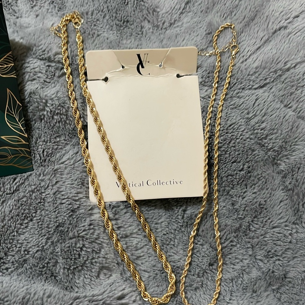 Vertical Collective “Vera Braided Necklace Set” • NWT